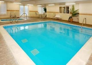 Hotel Comfort Inn & Suites