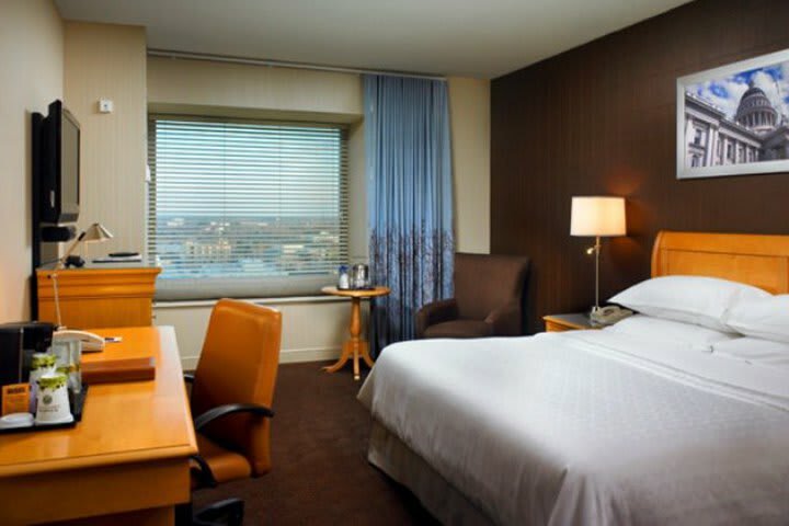 Hotel Sheraton Grand Sacramento