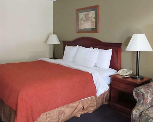 Hotel Rodeway Inn Walterboro