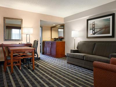 Hotel Embassy Suites San Francisco Airport - Burlin