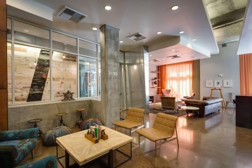G Street Apartment By Stay Alfred