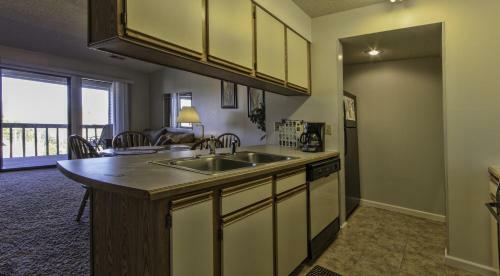 Hotel Pointe Royale Condo Vacation And Golf Resort