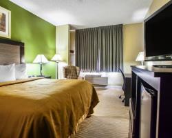 Hotel *quality Inn & Suites*