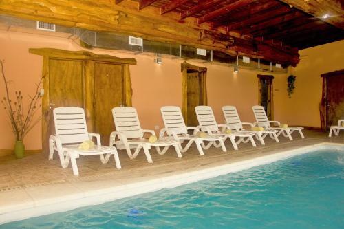Hotel Ruca Haian Caba�as Y Spa