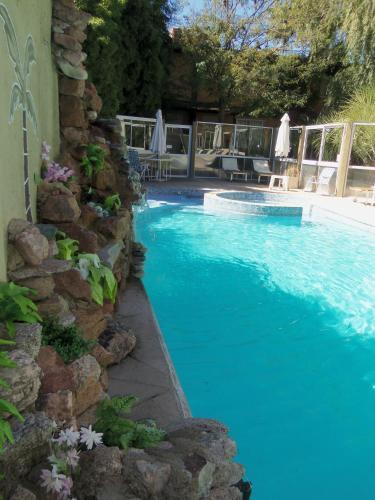 Lodge Apart Caba�as El Monta�es