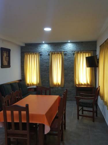 Lodge Caba�as Victoria