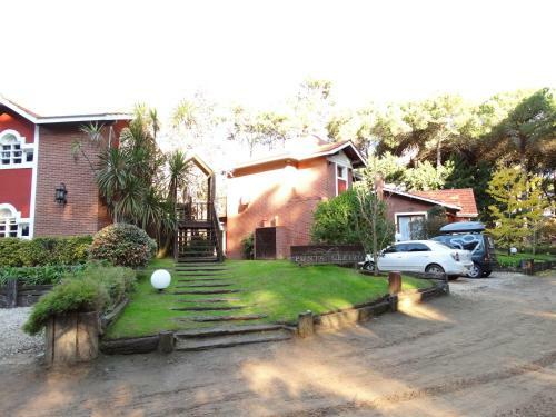 Lodge Punta Cerezo