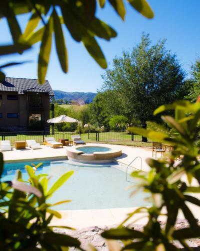 Hotel Ayres Del Champaqui
