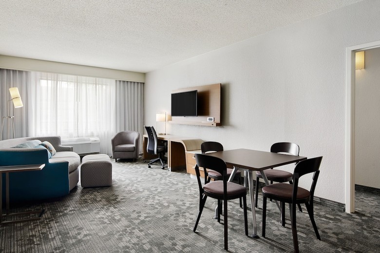Hotel Courtyard By Marriott Milwaukee Downtown