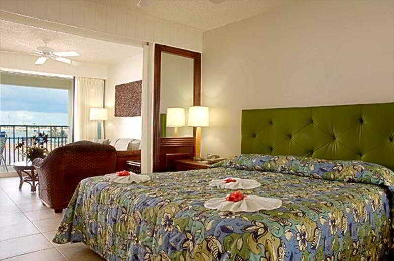 Hotel Flamingo Beach Resort