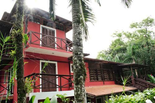 Hostal Residencial Praia Brava Pousada