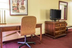 Clarion Highlander Hotel And Conference Center