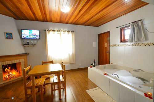 Lodge Chal�s Leopoldo
