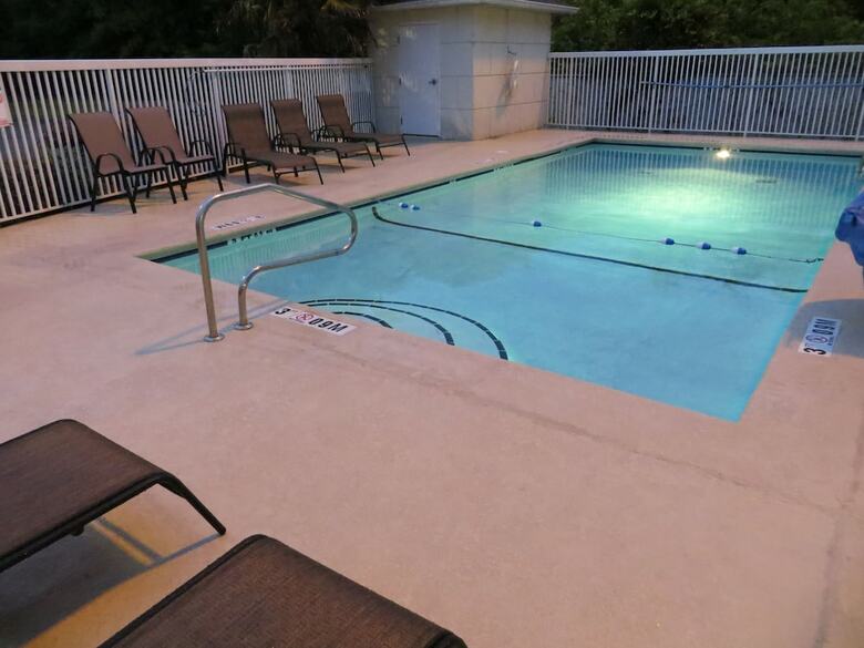 Hotel Microtel Inn & Suites Eagles Landing