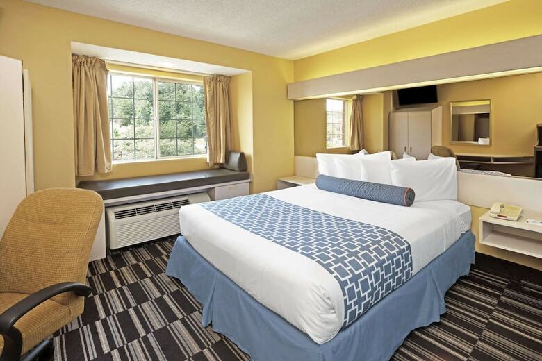 Hotel Microtel Inn & Suites Eagles Landing