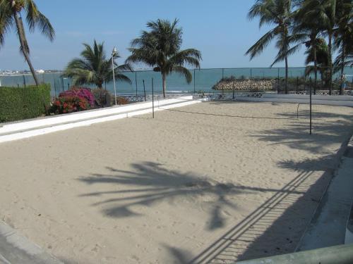 Apartamento Penthouse De Lujo. Carabelas De Col�n