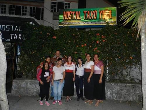 Hostal Taxo Yura