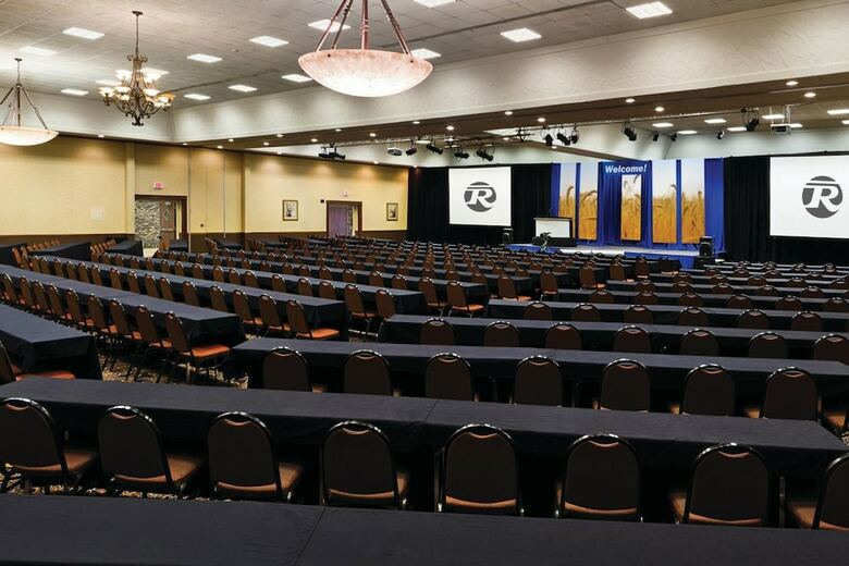 Best Western Plus Ramkota Hotel