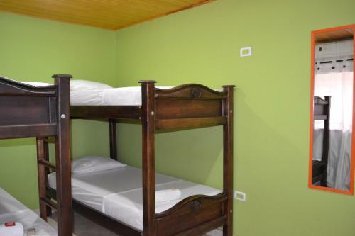 Bed & Breakfast Magic House