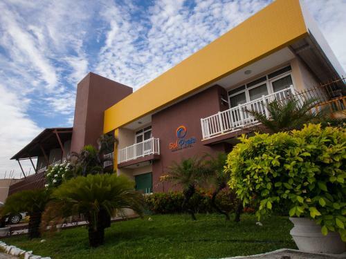 Hotel Marina Travel