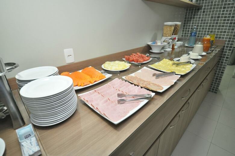 Hotel Mont Blanc Suites Duque De Caxias