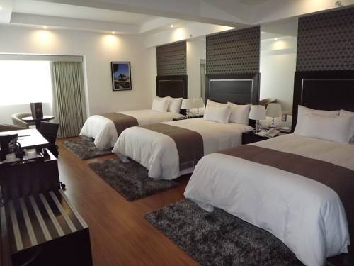 Hotel Jose Antonio Deluxe