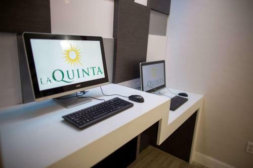 Hotel La Quinta Inn & Suites Houston - Normandy