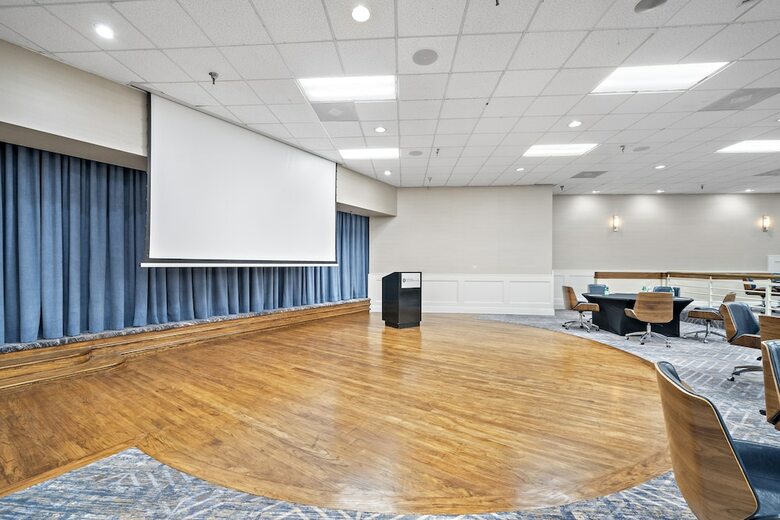 Hotel Hilton College Station & Conference Center