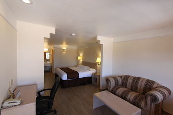 Hotel Americas Best Value Inn & Suites