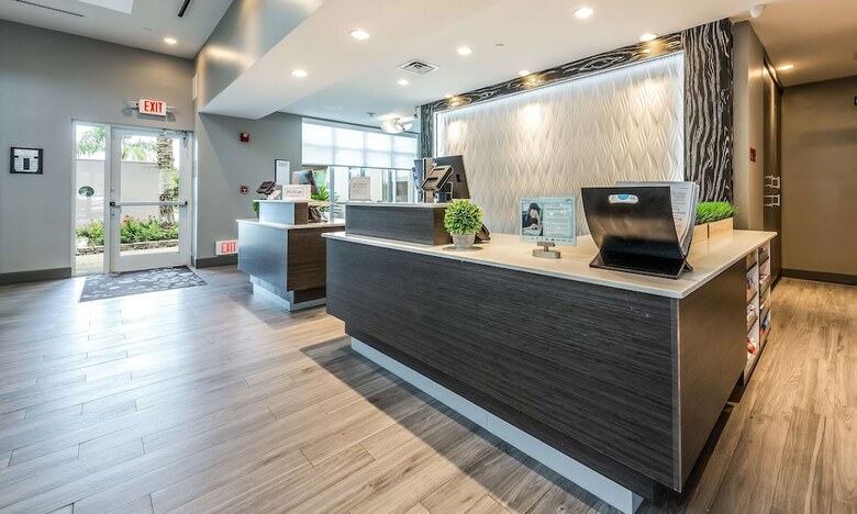 Hotel *hilton Garden Inn Beaumont*