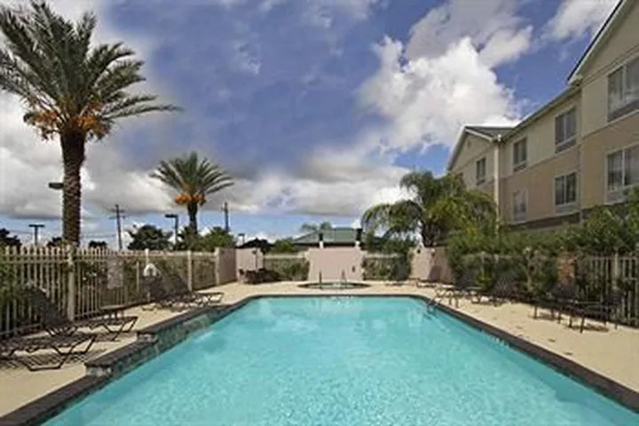 Hotel *hilton Garden Inn Beaumont*