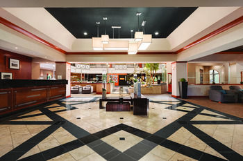 Hotel Embassy Suites Louisville