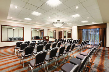 Hotel Embassy Suites Louisville