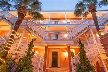 Hotel Elliott House Inn