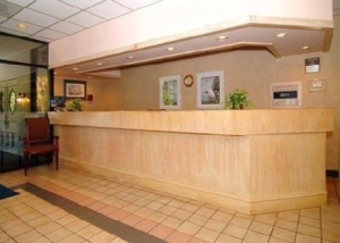 Hotel Comfort Inn South Forest Beach