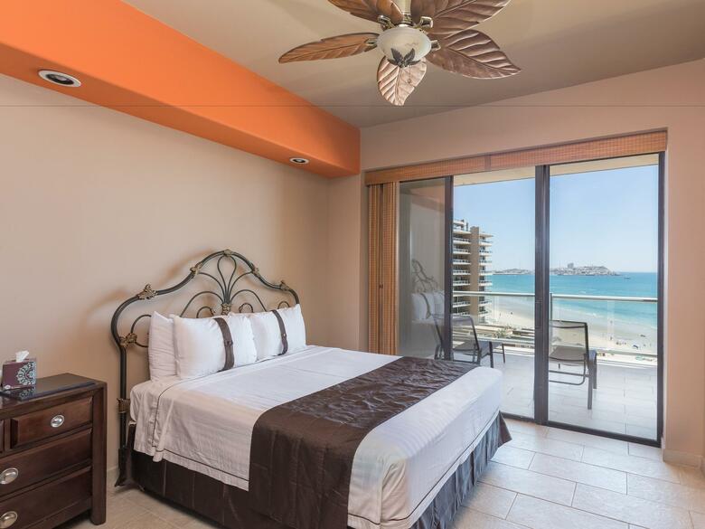 Hotel Las Palomas Beach And Golf Resort