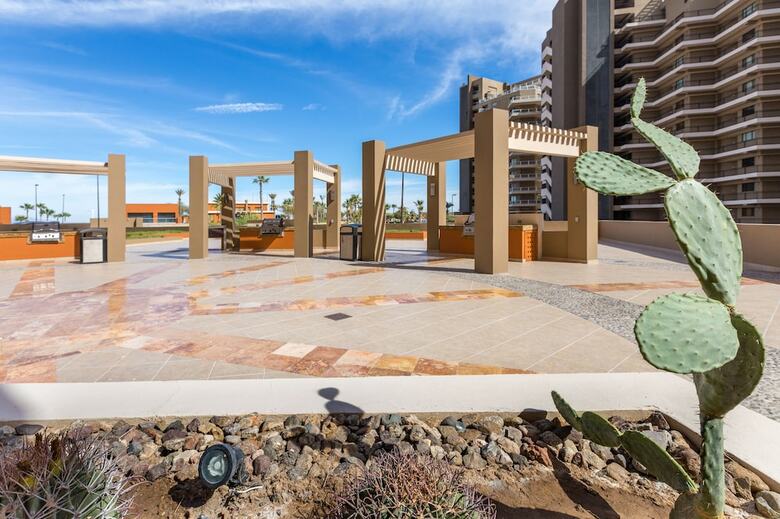 Hotel Las Palomas Beach And Golf Resort