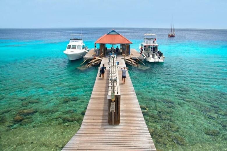 Hotel Divi Flamingo Beach Resort & Casino