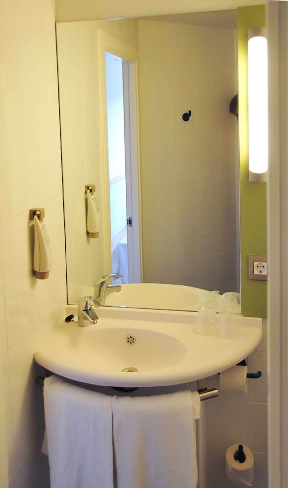 Hotel Ibis Budget Girona Costa Brava
