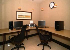 Hotel Comfort Suites