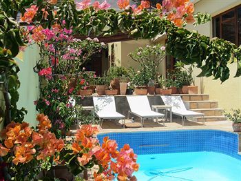 Albergue Loloho Lodge