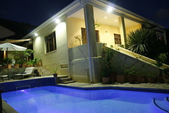 Albergue Loloho Lodge