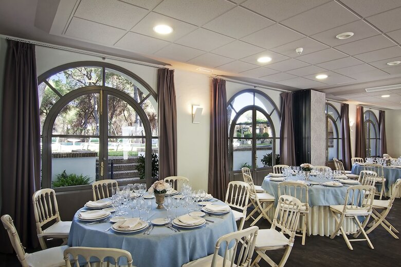 Hotel Oromana