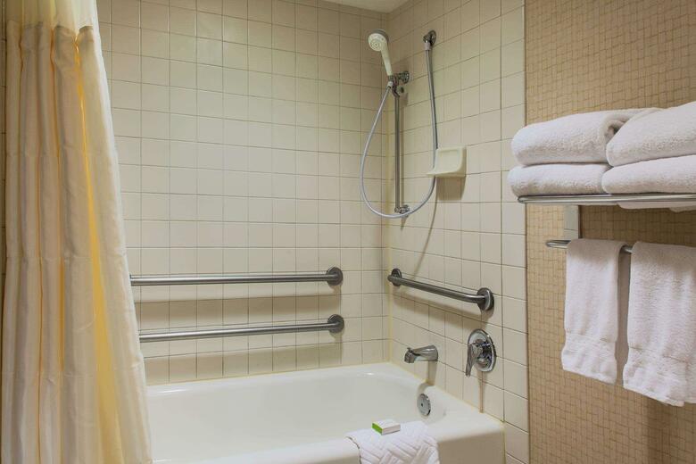 Hotel Doubletree By Hilton Grand Jun