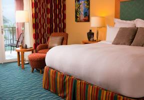 Hotel Renaissance Curacao Resort & Casino