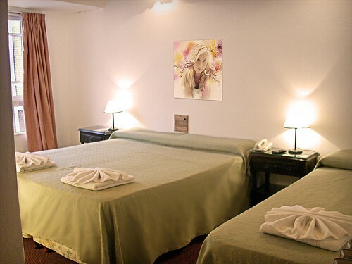 Ananqu� Hotel