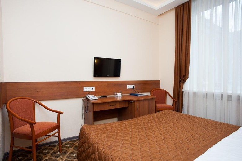 Tourist Hotel