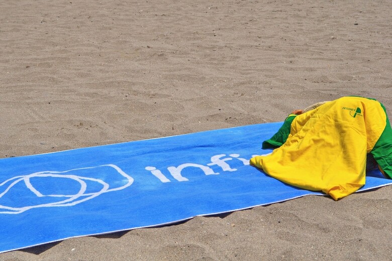 Apartamentos Infiniti Beach Resort