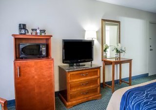 Clarion Hotel On The Ocean