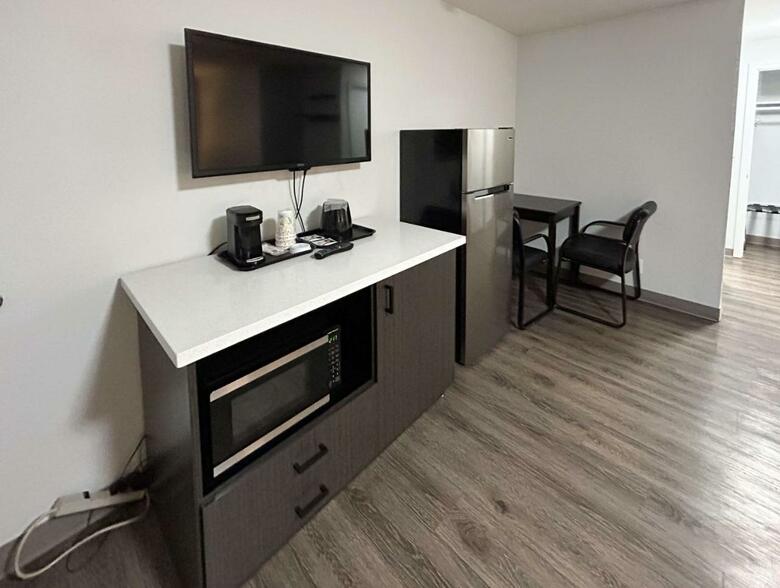 Hotel Studio 6 Suites Vancouver Wa Waterfront